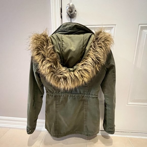 Army Green HOLLISTER women's coat - Size XS - Picture 2 of 3